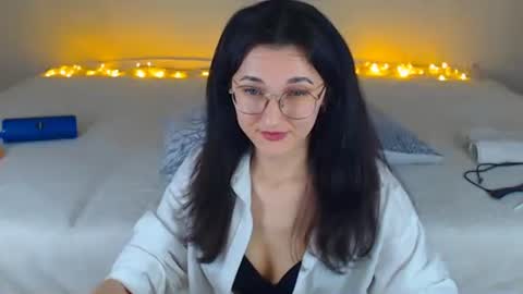 Your Dorotty online show from February 20, 11:43 pm