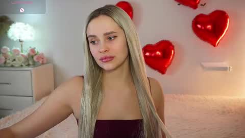 Amy online show from February 18, 5:46 pm