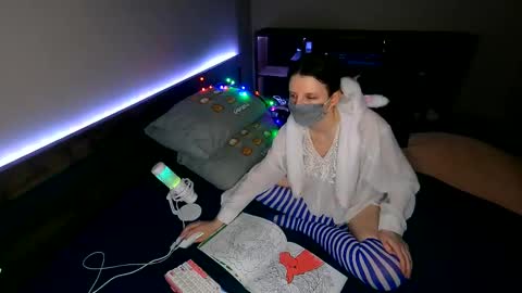 Double Tea online show from February 24, 11:21 am