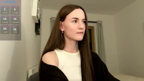 Alice and Mark online show from March 17, 8:25 pm