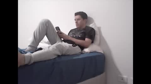 douglas8121 online show from March 17, 11:15 am