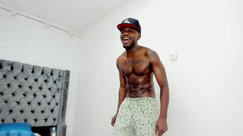 DOUGLAS online show from October 2, 2:05 pm