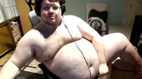 dovahkaat online show from April 17, 9:06 pm