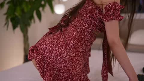    .         . online show from October 26, 7:09 am