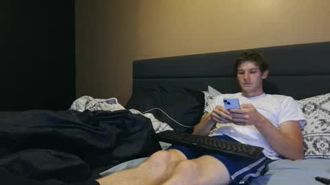 Snapshot of downforthemoney chatting on October 8, 9:10 pm downforthemoney online show from October 8, 9:10 pm