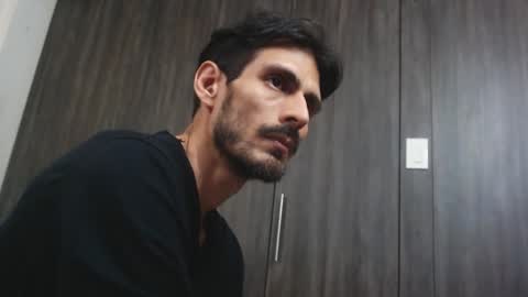 charles online show from November 29, 7:32 pm