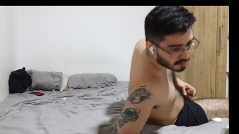 drake_beard online show from June 8, 9:05 pm