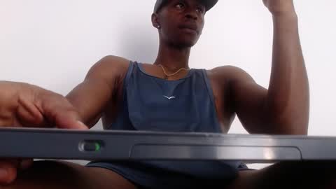 Drake 23 online show from December 15, 8:05 pm