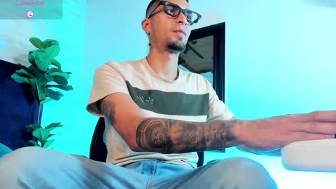 Drake Neuman online show from January 12, 4:30 am