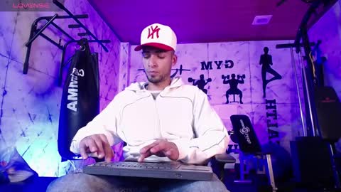 Drake Neuman online show from February 13, 4:05 am