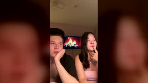 Diane and Diamon online show from April 12, 9:19 pm