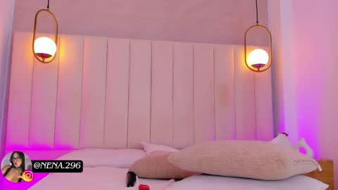 N E N A  online show from November 26, 11:34 pm