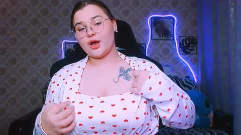 dreamforyoue2 online show from November 27, 7:38 am