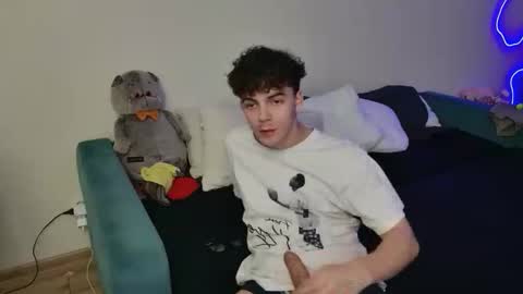 dreamgonetan online show from October 4, 1:09 pm