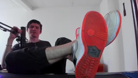 Your lord. - ONLINE  1500 Pm to 2100 Pm - New York Hour online show from April 16, 10:01 pm