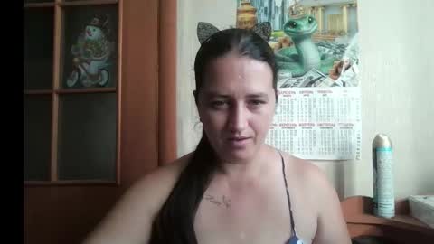 Snapshot of dreamiebelle chatting on September 12, 6:04 am dreamiebelle online show from September 12, 6:04 am