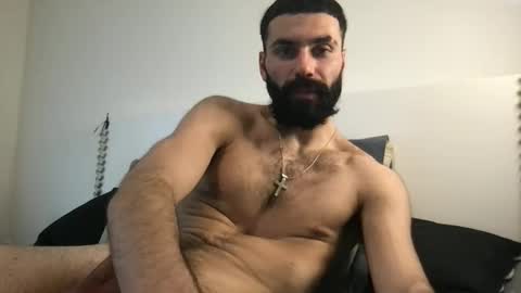 drewwho_ online show from December 20, 5:42 pm