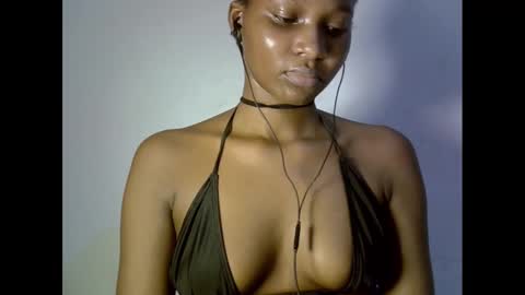 drippingpussy__ online show from October 26, 12:33 am