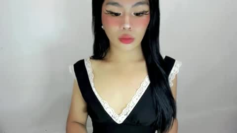 miss. Erika online show from October 11, 9:14 am