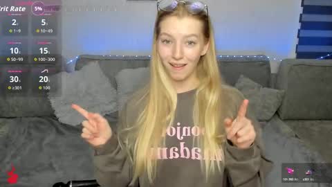 Snapshot of drivecrazy chatting on October 13, 12:18 pm Hanna online show from October 13, 12:18 pm