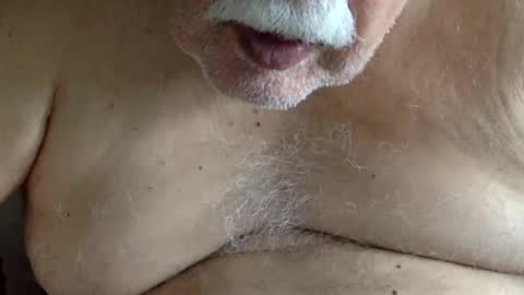 drnick069 online show from August 5, 4:26 pm