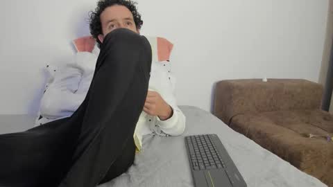 CamiSanti online show from September 30, 2:33 am