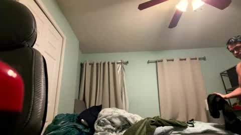 druiz19 online show from April 16, 4:23 am