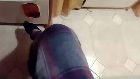 dthedog12 online show from February 15, 2:58 am