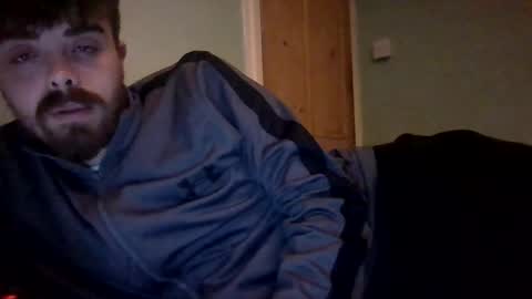 dude106954 online show from March 25, 11:11 pm