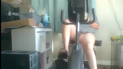 Dude online show from April 19, 3:02 pm