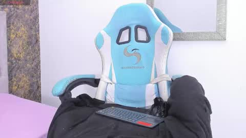 Dulce pons online show from March 21, 1:27 pm