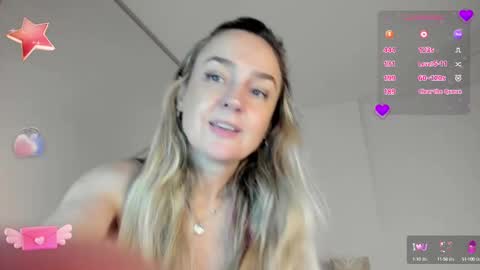 Snapshot of dulcejulia chatting on February 16, 5:26 am Sweetnina online show from February 16, 5:26 am