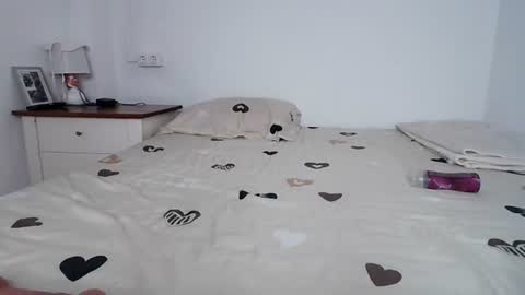 duocaliente310037 online show from June 20, 11:22 pm