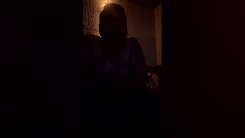 dustindbk online show from March 17, 3:55 am