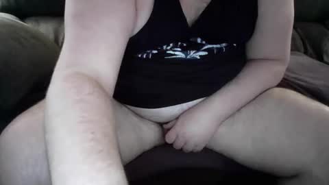 Snapshot of dusty000bravo chatting on February 7, 7:40 am dusty000bravo online show from February 7, 7:40 am