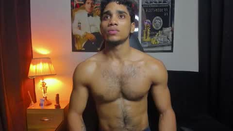 DUSTYN MICHELLE online show from January 17, 2:43 am