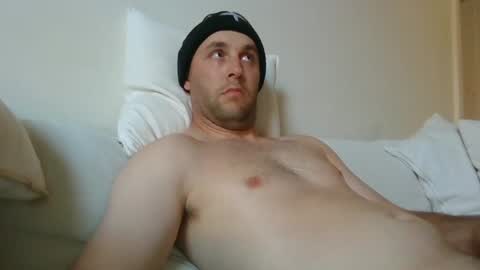 dustyroy09 online show from December 4, 5:21 am