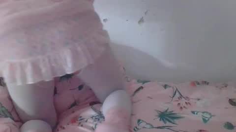 dutchasss online show from November 8, 5:05 pm