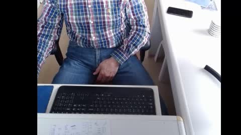 dutchpornking2 online show from March 11, 11:23 am