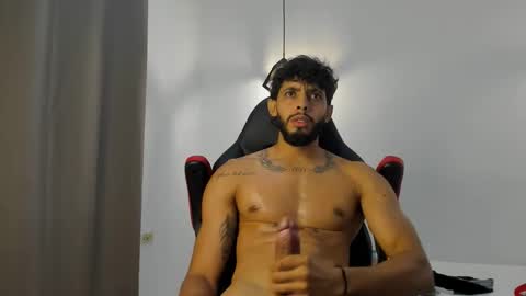 DWAYNIE online show from March 2, 5:12 am