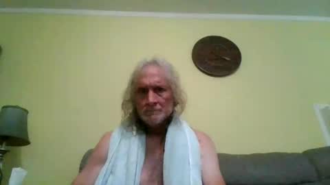 dyankee68 online show from August 2, 4:20 pm