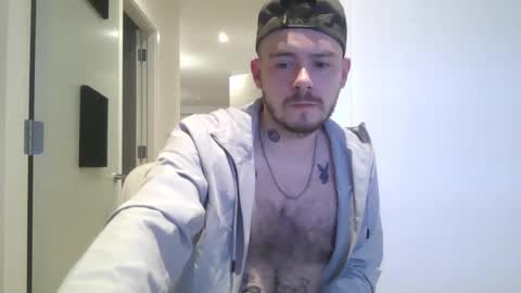 dyl19977 online show from March 10, 4:28 am