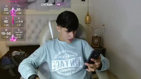 dyla_n18_ online show from March 9, 7:48 pm