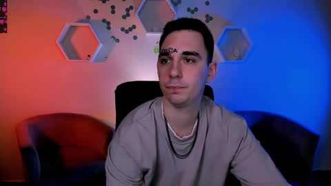 dylan_bold online show from December 5, 8:28 pm