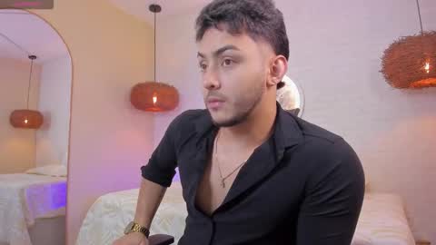 dylan_vega01 online show from March 12, 3:16 pm