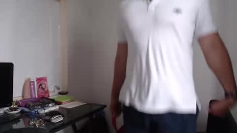 dylanhot10 online show from February 17, 9:54 pm