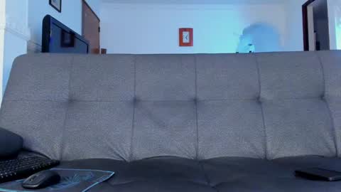 Dylann and Willy online show from January 17, 10:01 pm