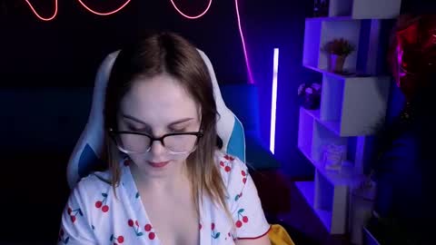 Snapshot of dyna_bae chatting on February 28, 10:30 am Dyna online show from February 28, 10:30 am