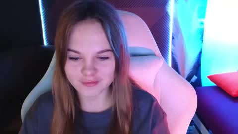 Snapshot of dyna_bae chatting on September 10, 2:01 am Dyna online show from September 10, 2:01 am