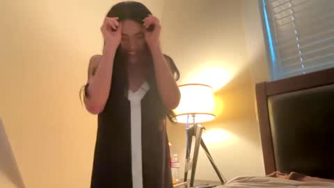 Dynasty online show from September 18, 10:03 pm